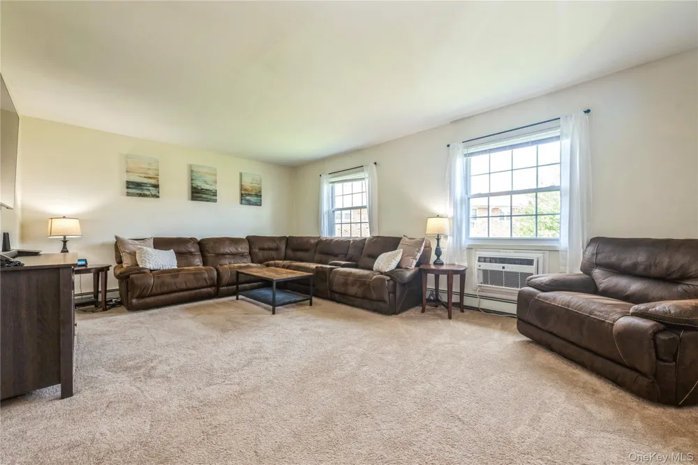 460 Old Town Road #8J Port Jefferson Station, NY 11776