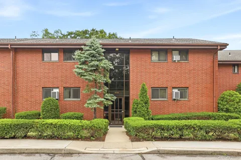 70 West Street #B11