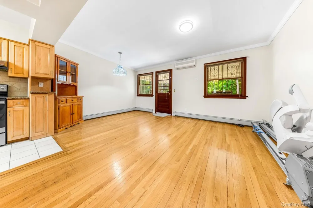 7921 21st Avenue East Elmhurst, NY 11370