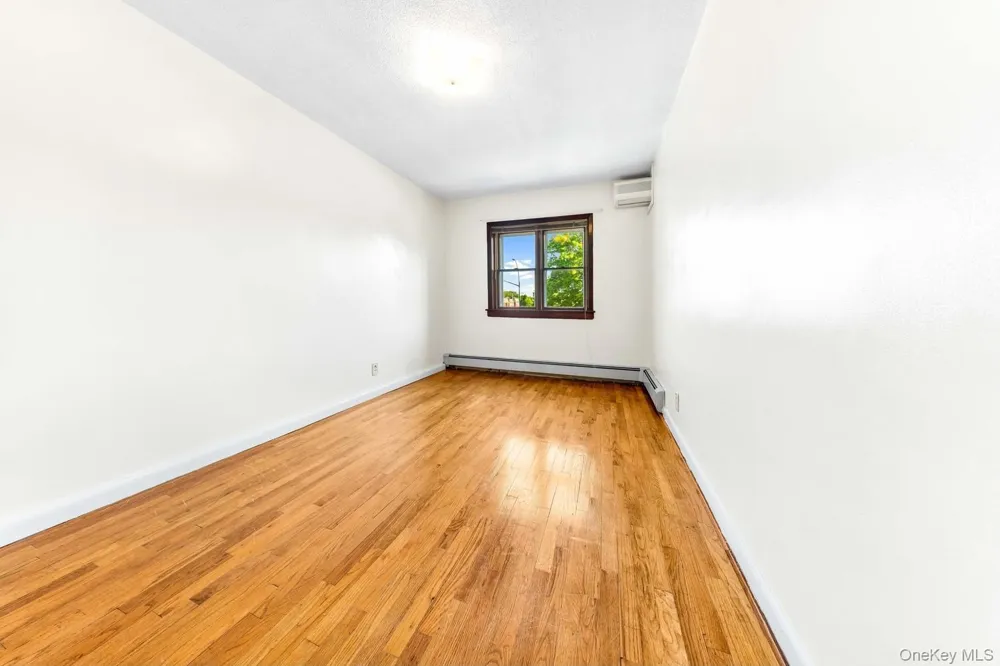 7921 21st Avenue East Elmhurst, NY 11370