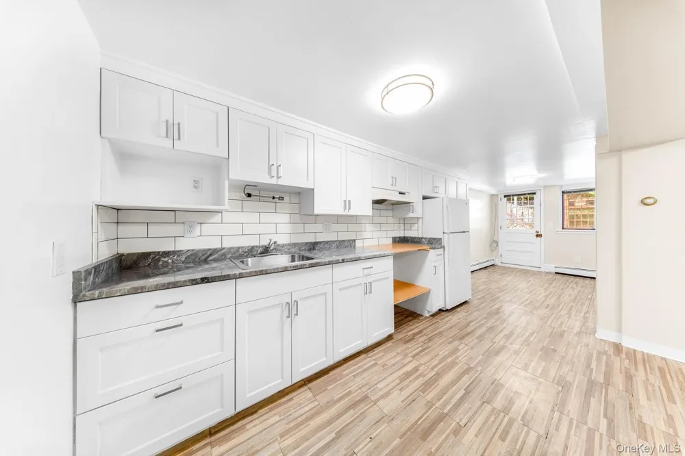 7921 21st Avenue East Elmhurst, NY 11370