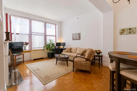 1 Scarsdale Road #409