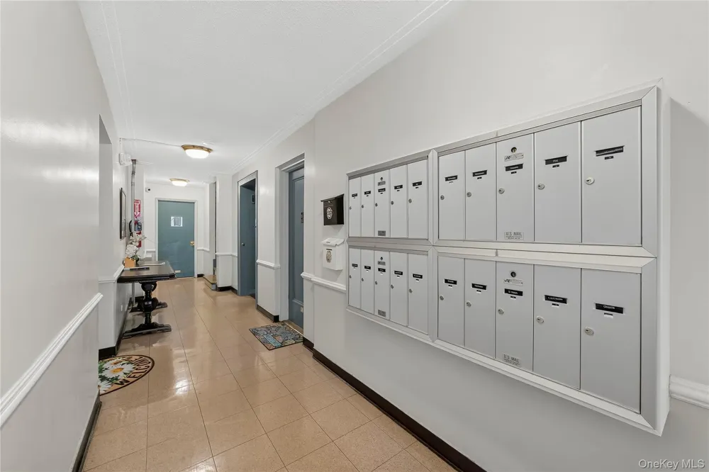 793 Palmer Road #2F Bronxville, NY 10708