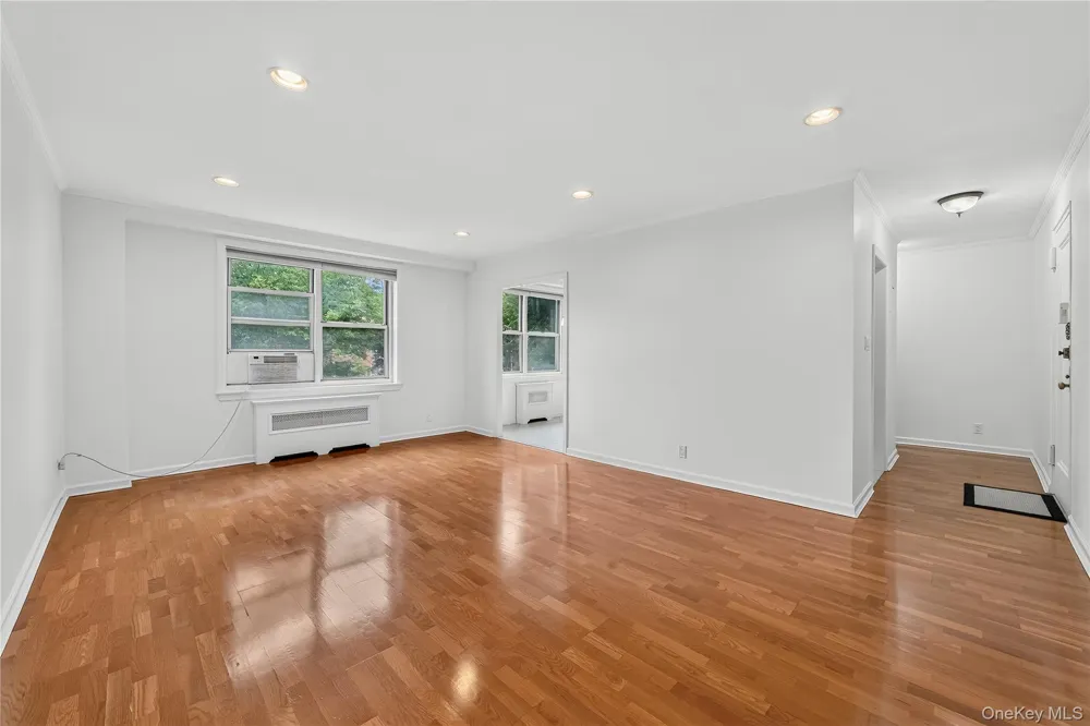 793 Palmer Road #2F Bronxville, NY 10708