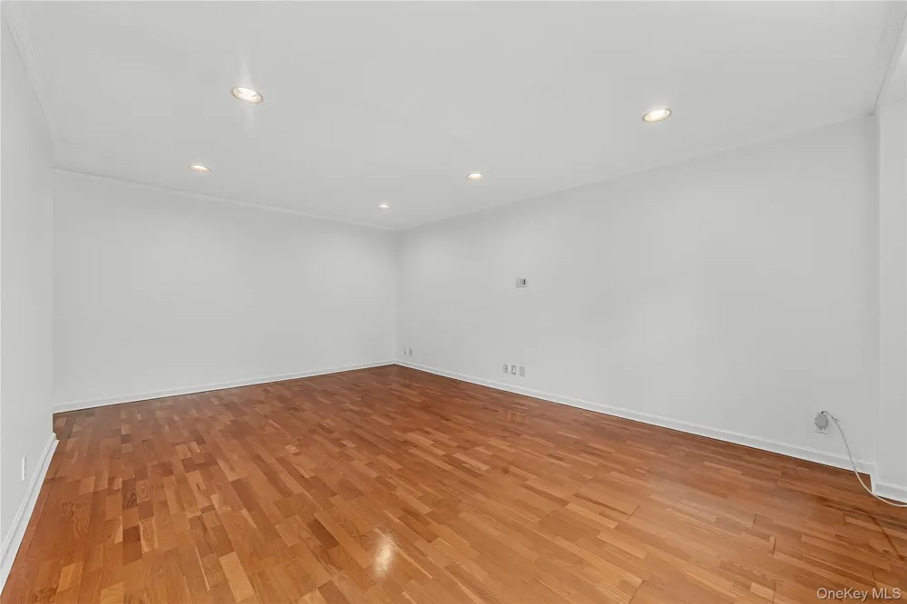 793 Palmer Road #2F Bronxville, NY 10708