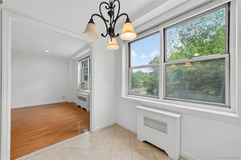 793 Palmer Road #2F Bronxville, NY 10708