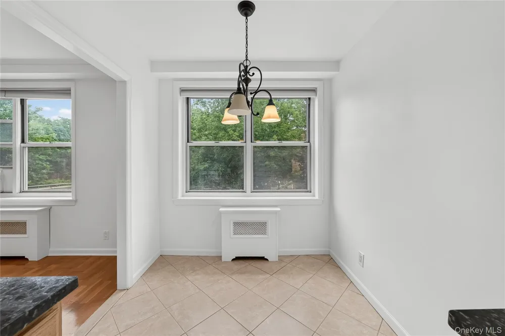 793 Palmer Road #2F Bronxville, NY 10708