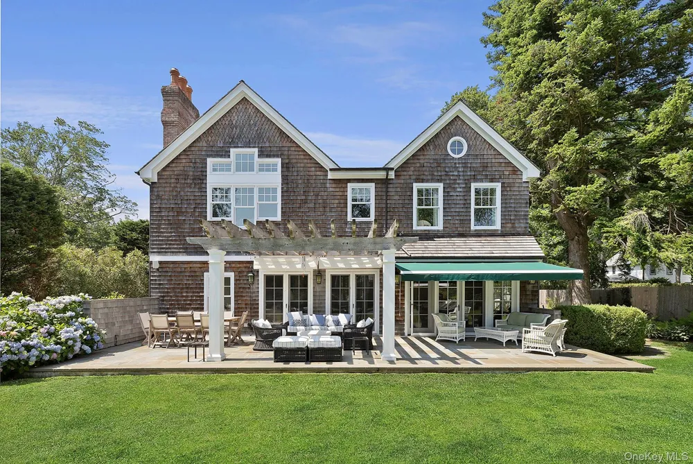 100 Pantigo Road East Hampton, NY 11937