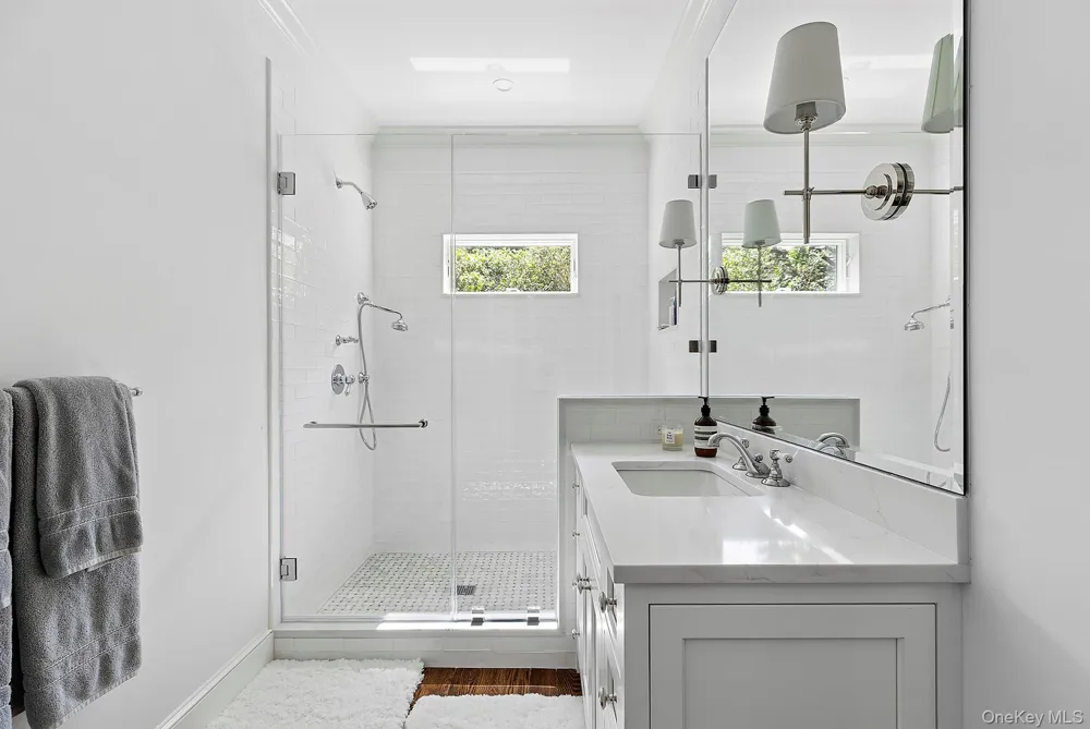 100 Pantigo Road East Hampton, NY 11937