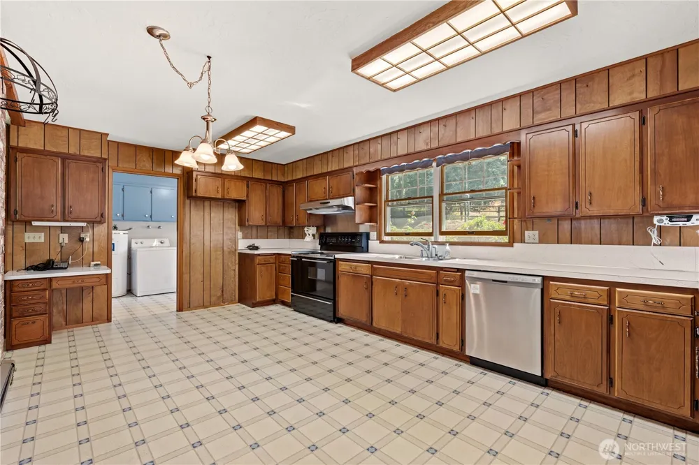 2502 Padrick Road Centralia, WA 98531