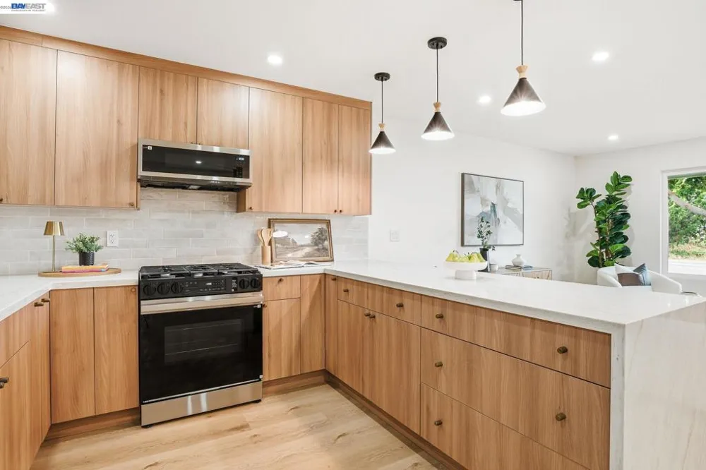 3044 San Andreas Dr Union City, CA 94587