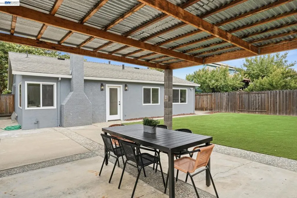 3044 San Andreas Dr Union City, CA 94587
