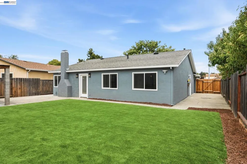 3044 San Andreas Dr Union City, CA 94587