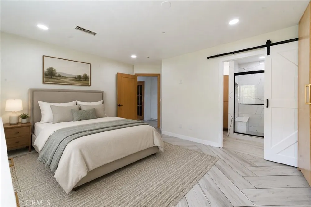 10432 Couser Valley Center, CA 92082