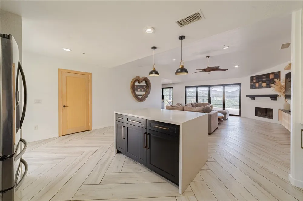 10432 Couser Valley Center, CA 92082