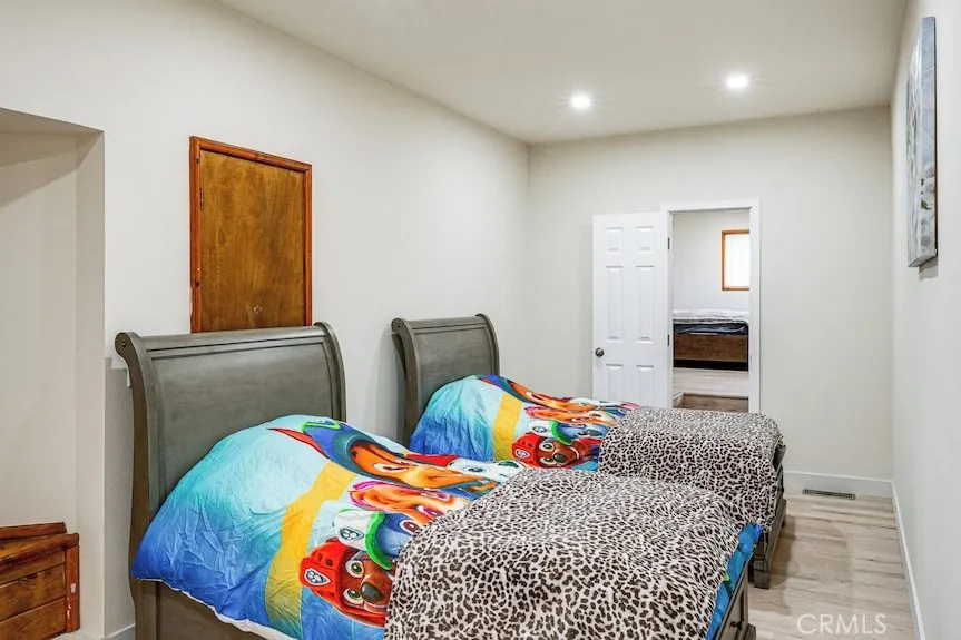 2216 St Bernard Pine Mountain Club, CA 93222