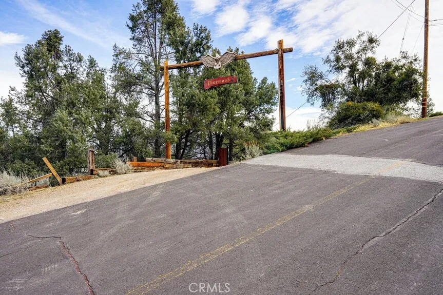 2216 St Bernard Pine Mountain Club, CA 93222