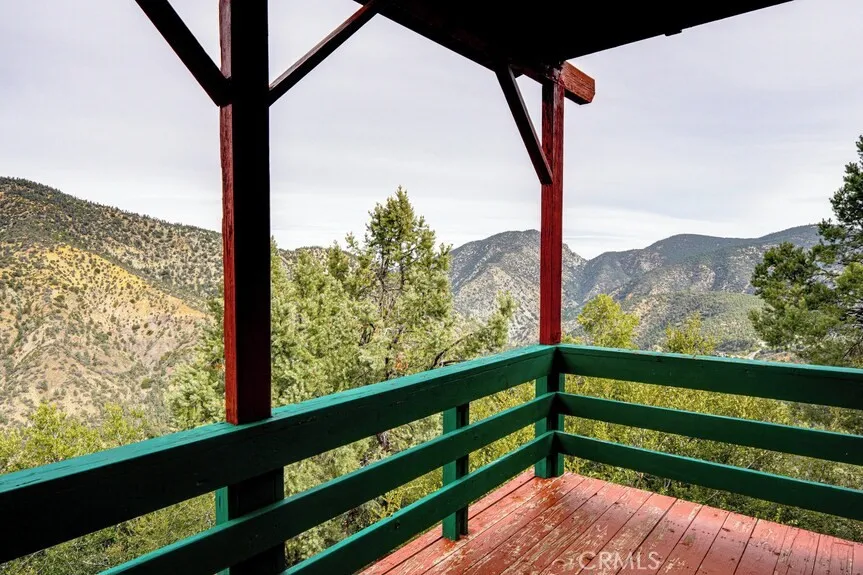 2216 St Bernard Pine Mountain Club, CA 93222