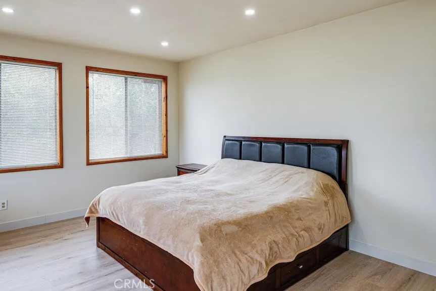 2216 St Bernard Pine Mountain Club, CA 93222