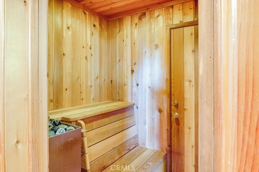 2216 St Bernard Pine Mountain Club, CA 93222