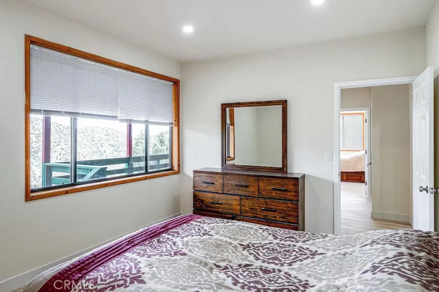 2216 St Bernard Pine Mountain Club, CA 93222