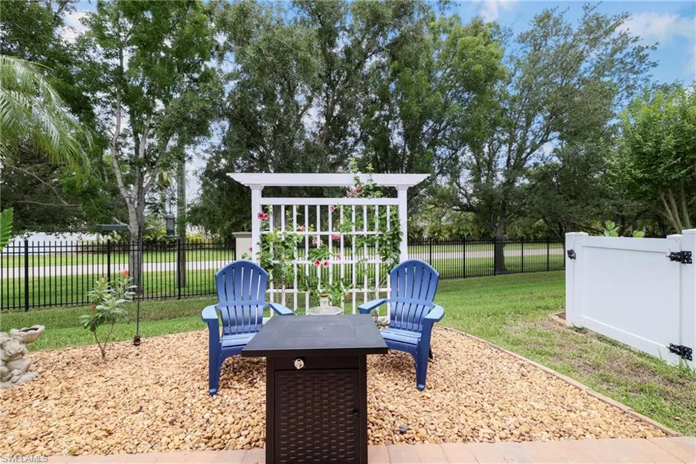 24500 Rio Villa Lakes Circle Punta Gorda, FL 33950