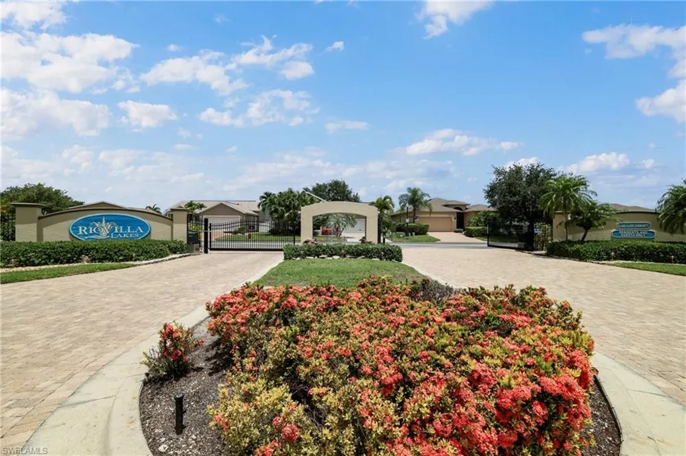 24500 Rio Villa Lakes Circle Punta Gorda, FL 33950