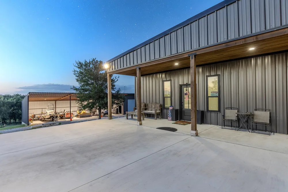 301 County Road 436 Thrall, TX 76578