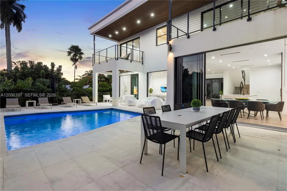 1276 NE 93rd St Miami Shores, FL 33138