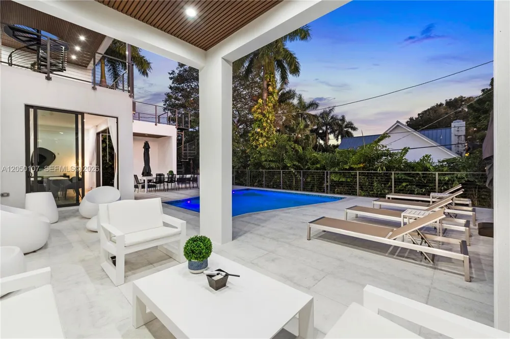 1276 NE 93rd St Miami Shores, FL 33138