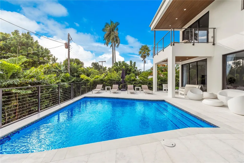 1276 NE 93rd St Miami Shores, FL 33138