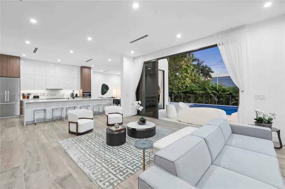 1276 NE 93rd St Miami Shores, FL 33138