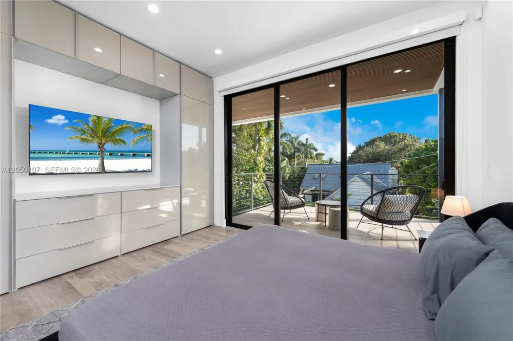 1276 NE 93rd St Miami Shores, FL 33138