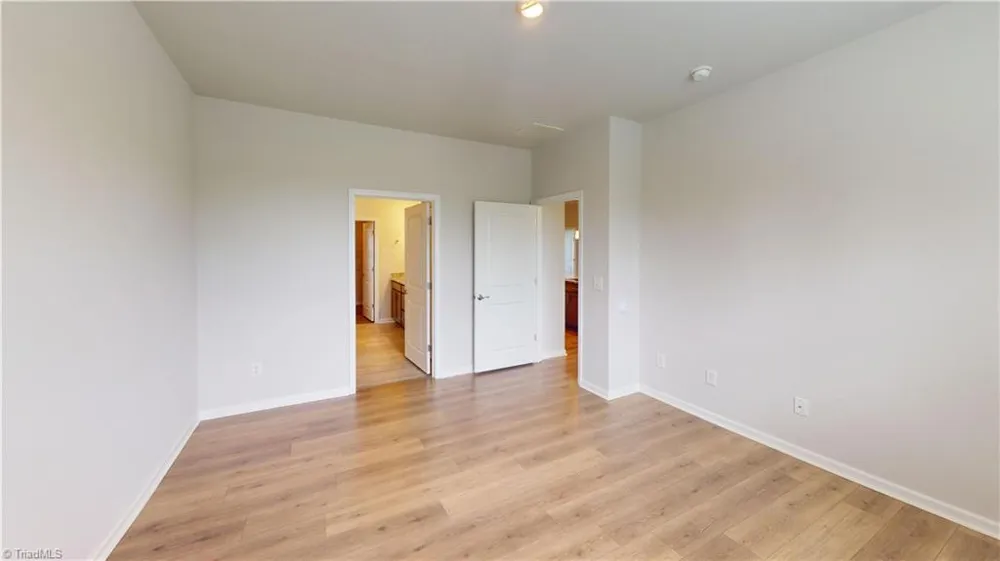 4415 Sapphire Court Clemmons, NC 27012