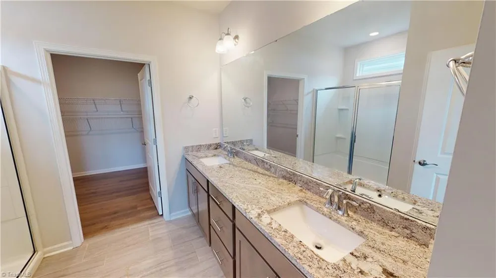 4415 Sapphire Court Clemmons, NC 27012