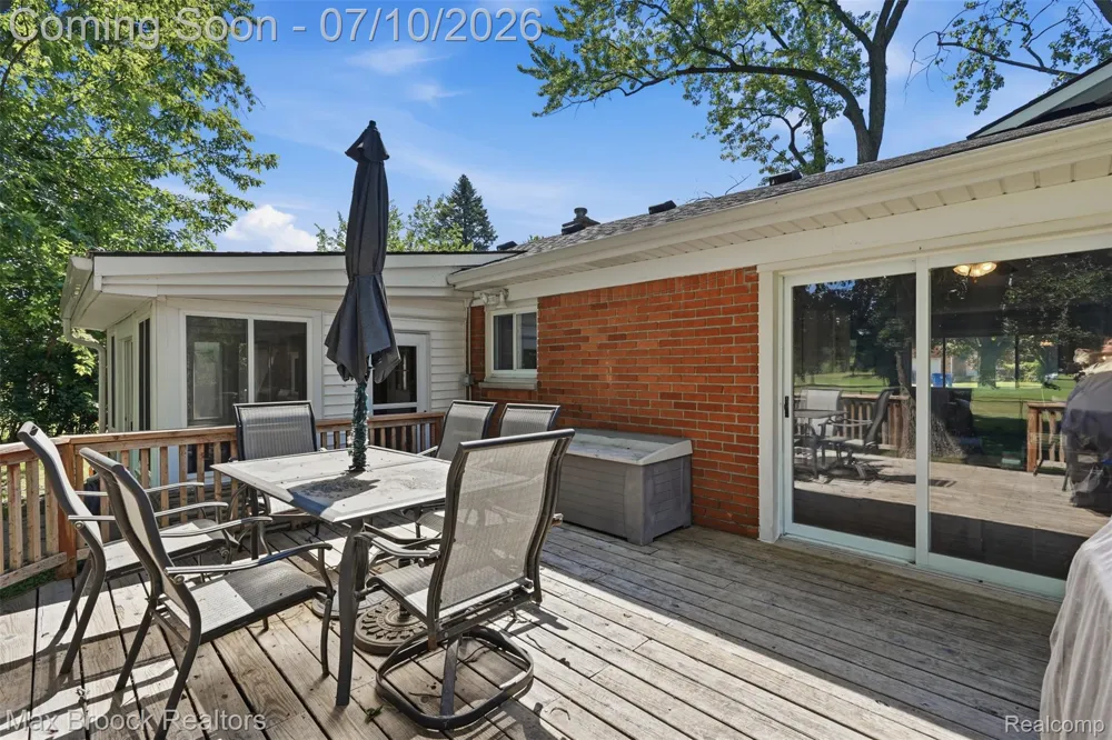 2444 Anders Drive Waterford Charter Township, MI 48329