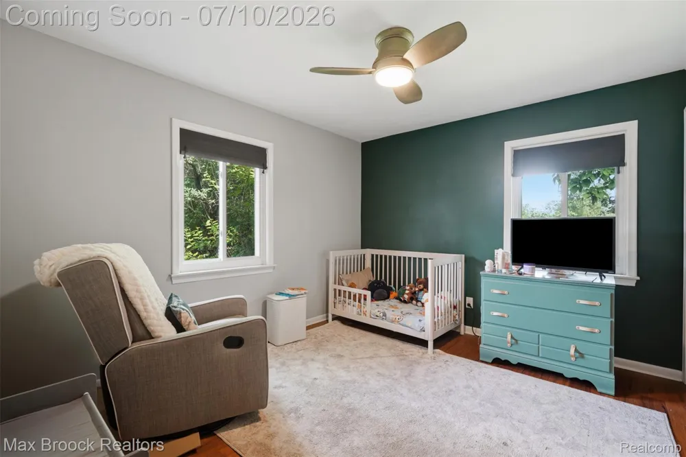 2444 Anders Drive Waterford Charter Township, MI 48329