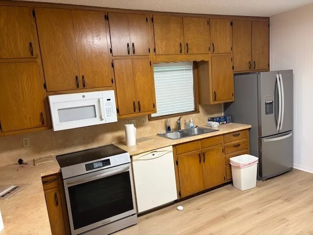 880 County Road 311 Jarrell, TX 76537