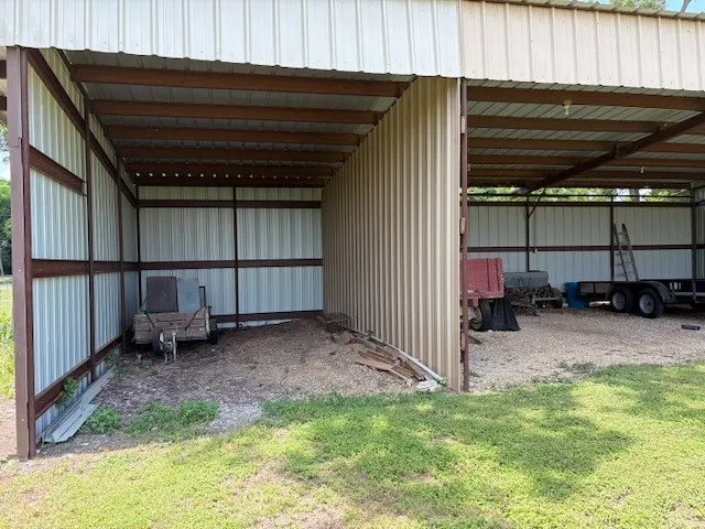 880 County Road 311 Jarrell, TX 76537