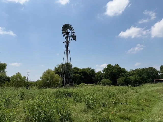880 County Road 311 Jarrell, TX 76537