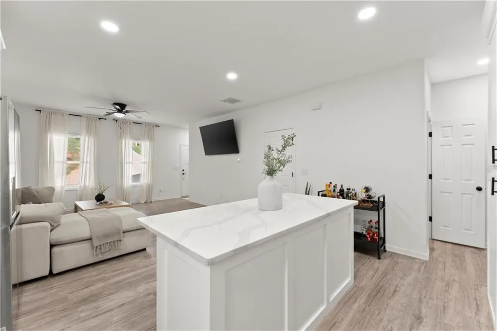 6503 Narramore Way Lula, GA 30554