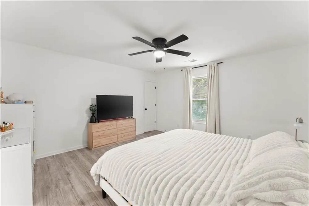 6503 Narramore Way Lula, GA 30554