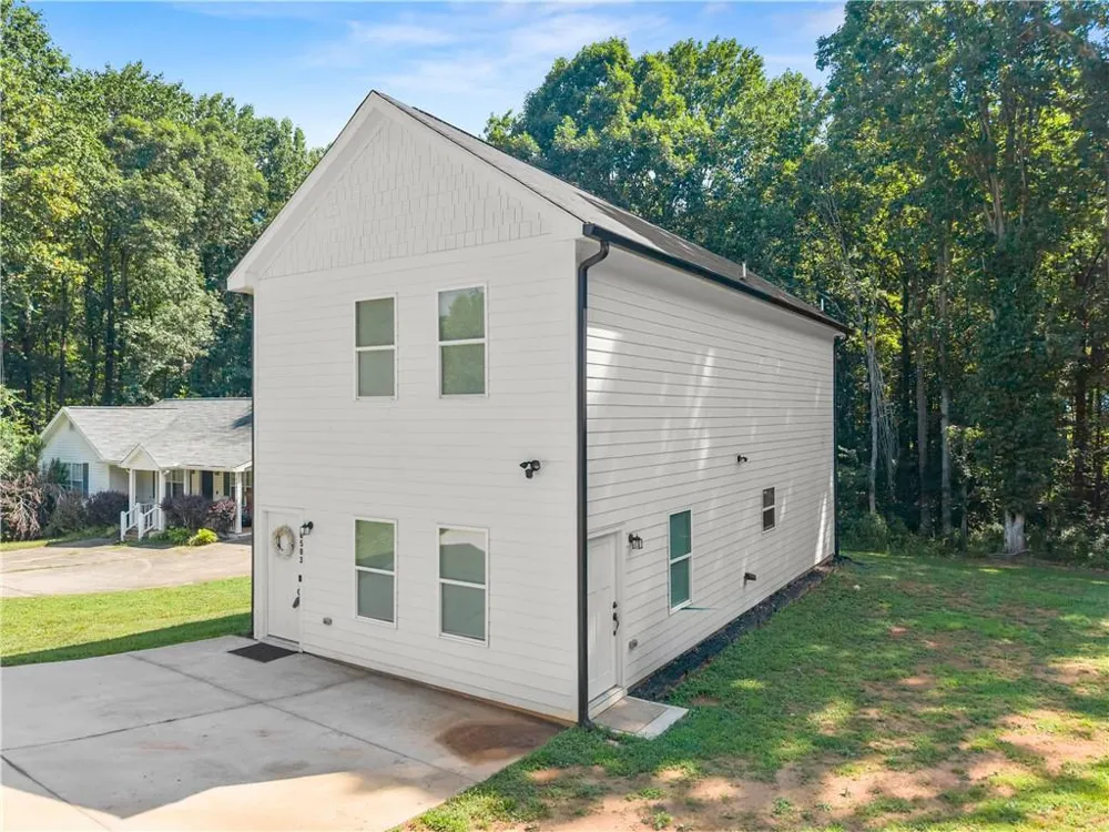 6503 Narramore Way Lula, GA 30554