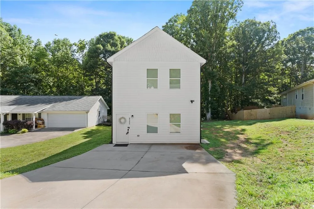 6503 Narramore Way Lula, GA 30554