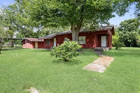 3218 Ann Drive