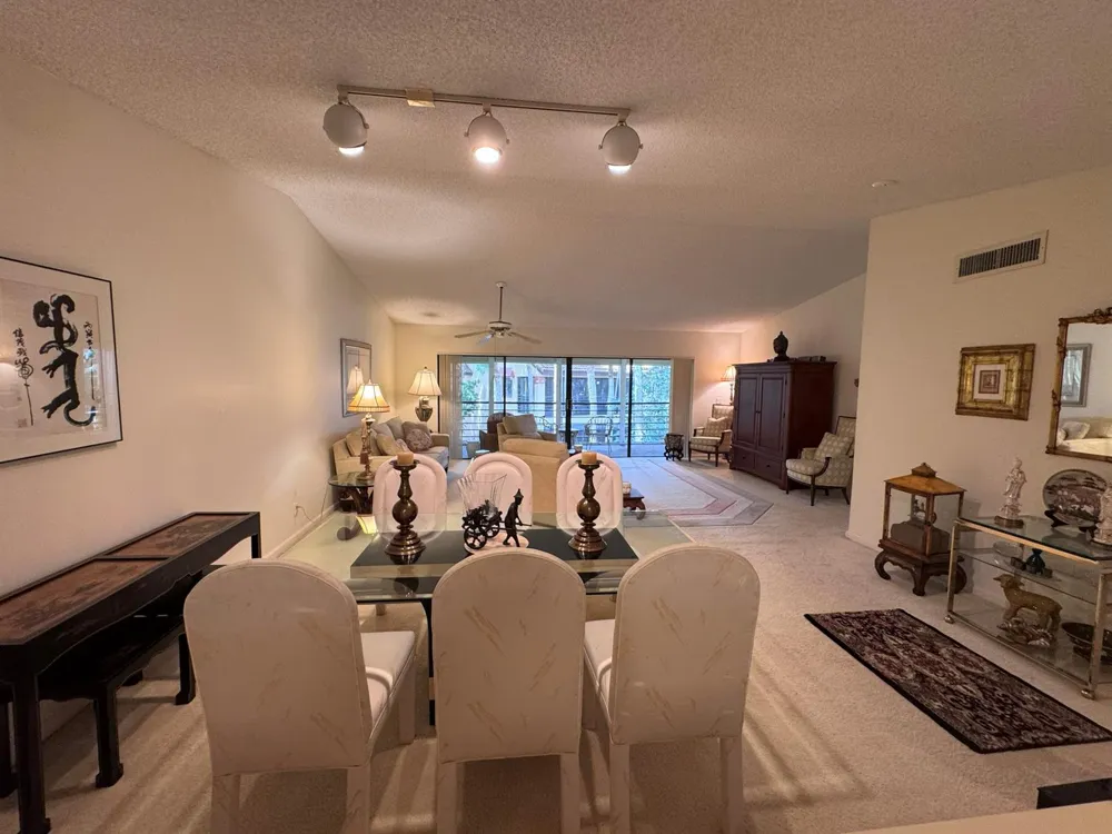 11190 Aspen Glen Drive Boynton Beach, FL 33437