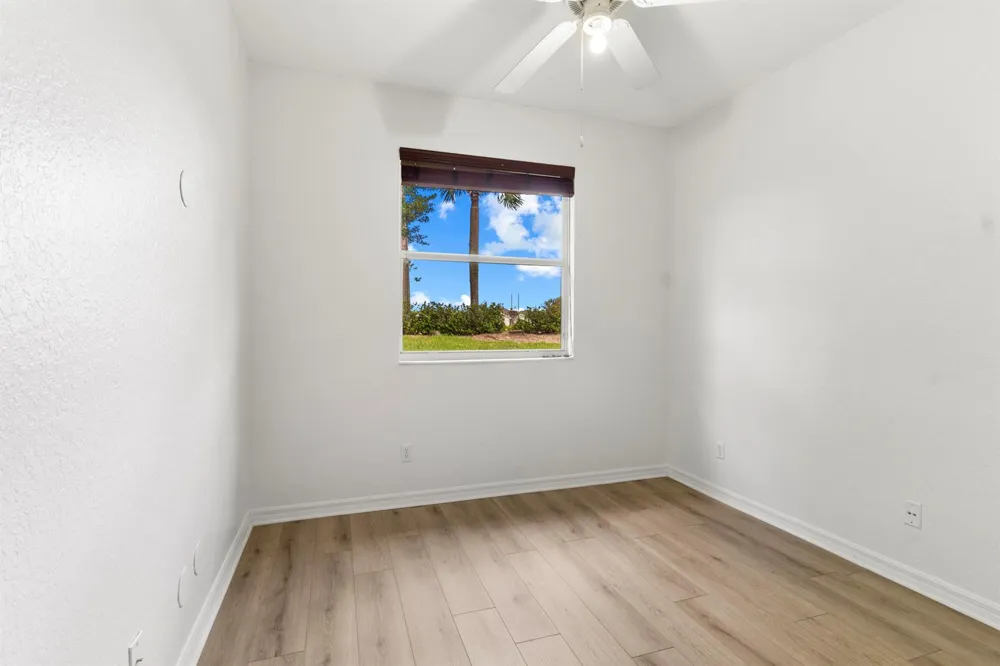 9907 E Verona Circle Vero Beach, FL 32966