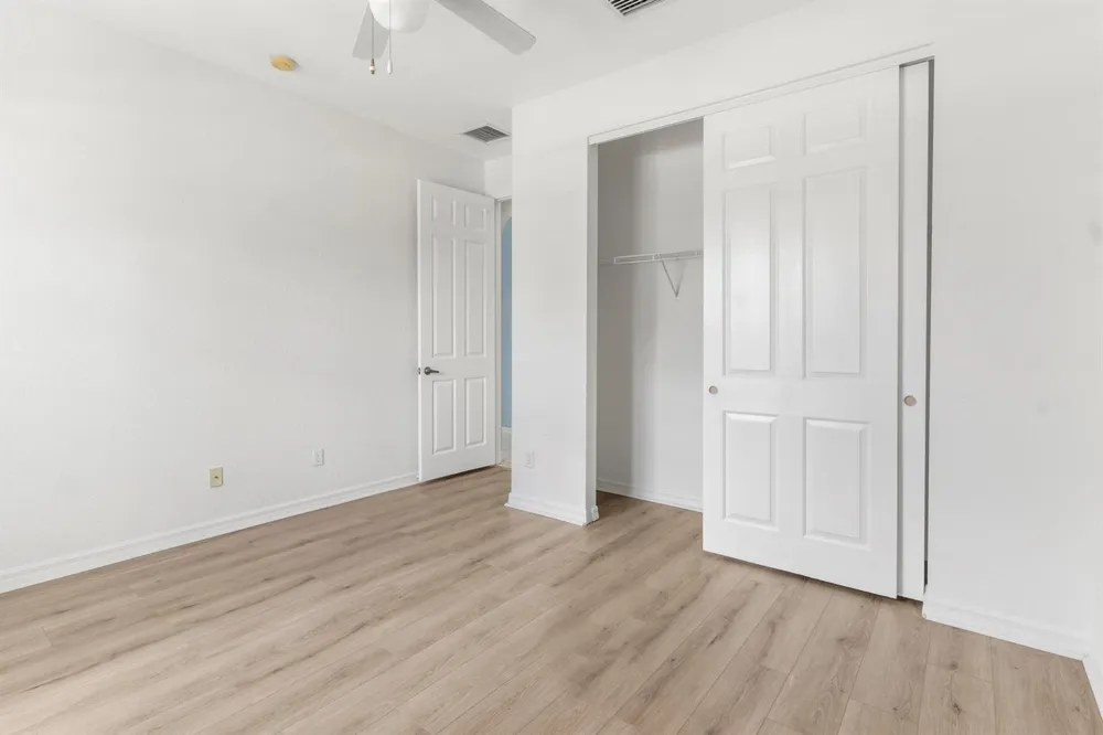 9907 E Verona Circle Vero Beach, FL 32966
