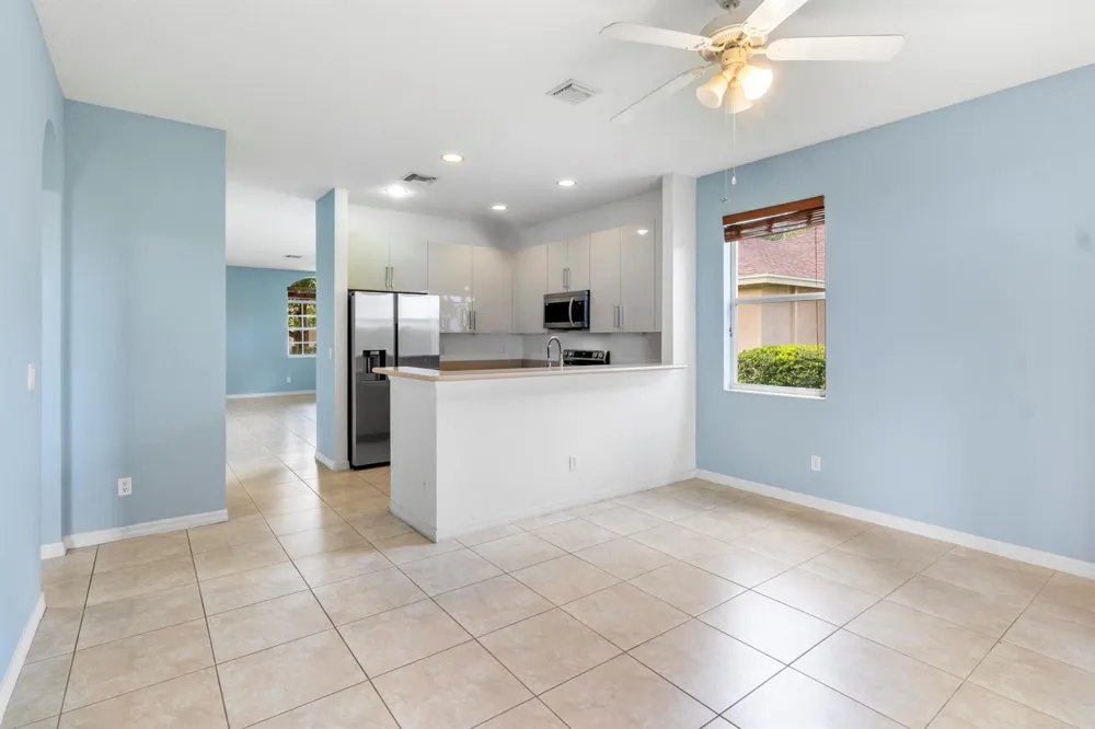 9907 E Verona Circle Vero Beach, FL 32966