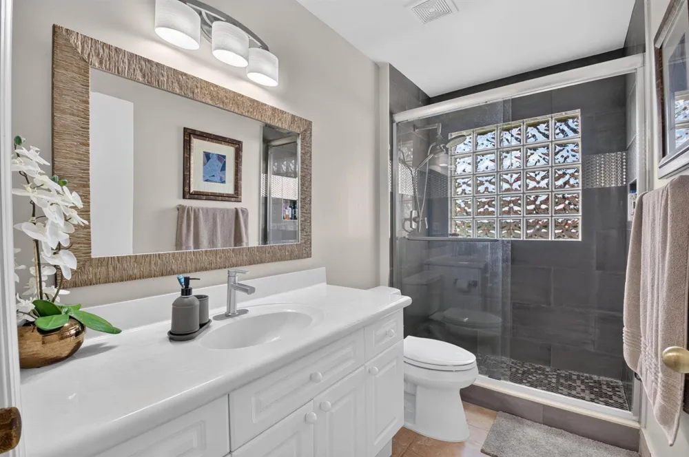 6405 Sand Hills Circle Lake Worth, FL 33463